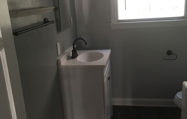 1 bed, 1 bath, $1,795