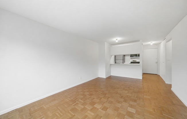 1 bed, 1 bath, 610 sqft, $4,250, Unit 7C