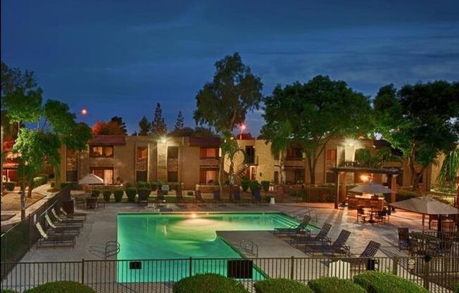1 bed, 1 bath, 749 sqft, $1,199, Unit 114