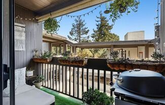 1 Bedroom Condo within gated complex in Playa del Rey