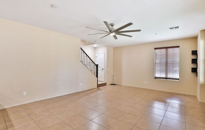 3 bed/2.5 bath Condo in Gilbert’s Lofts in Power Ranch
