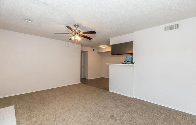 Home - The Range Apartments - Fort Worth, TX
