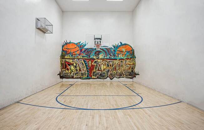 Indoor Basketball Court at Stillwater Apartments located in Glendale, AZ.