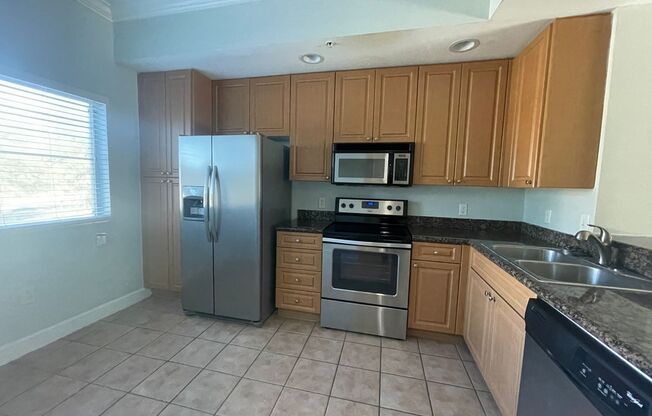 2 beds, 2.5 baths, $1,495