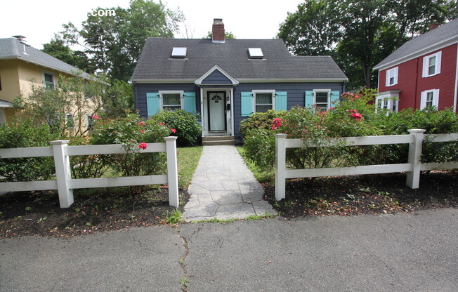165 LYNN FELLS PKWY