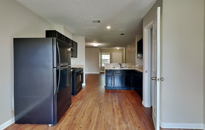 22366 QUEENBURY HLS DR