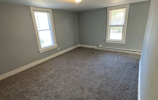 336 North Grand Avenue West