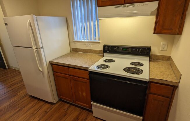 1 bed, 1 bath, 650 sqft, $1,200, Unit 04