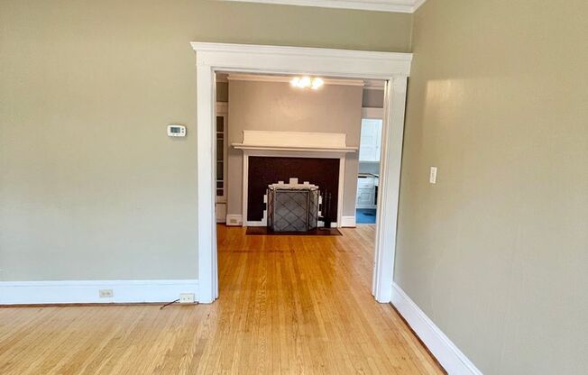 1 bed, 1 bath, $1,595, Unit 1430