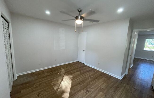 2 beds, 1 bath, $1,350