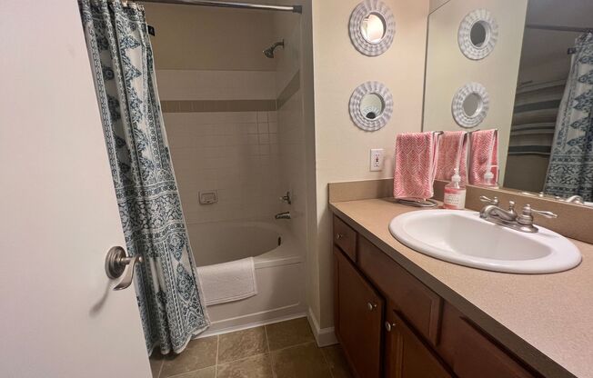 2 beds, 2 baths, $1,725