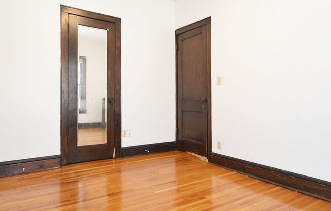 1 bed, 1 bath, 420 sqft, $945, Unit 7 - 06