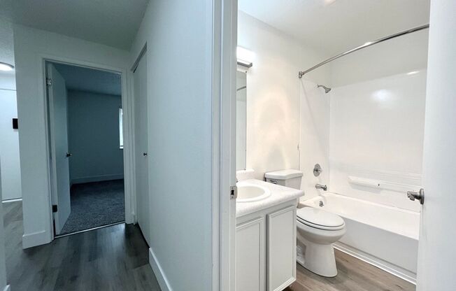 2 beds, 1 bath, 803 sqft, $1,545, Unit 145