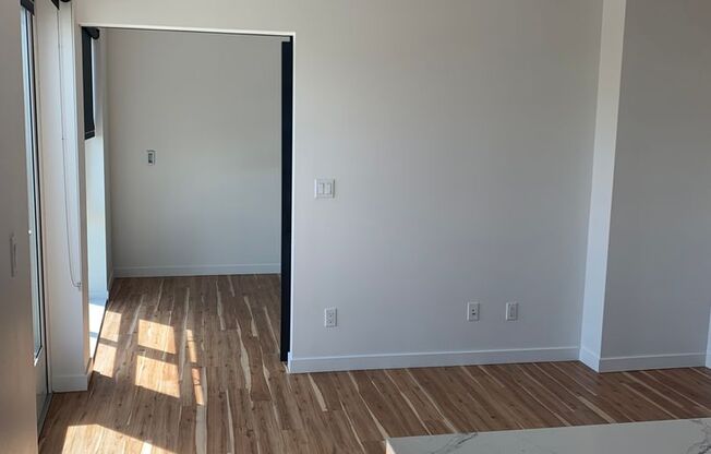 1 bed, 1 bath, 515 sqft, $2,295, Unit 501
