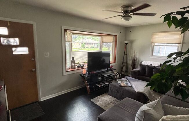 Spacious 3-Bedroom Home in Timmerman West, Milwaukee