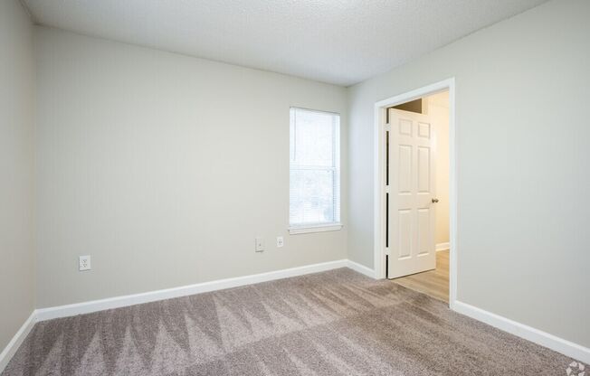 3 beds, 2 baths, 1,151 sqft, $1,095, Unit 104