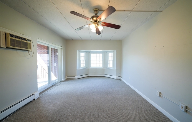 3 beds, 2 baths, 1,156 sqft, $3,800, Unit 41A