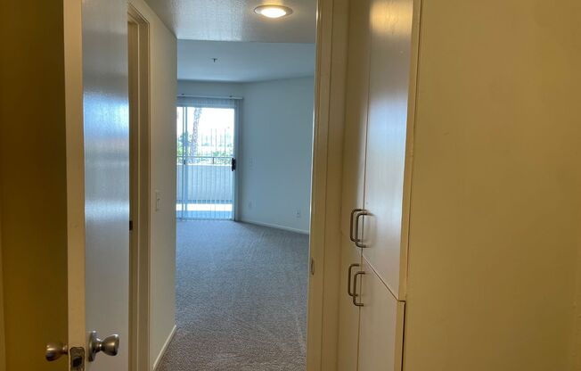 2 beds, 2 baths, 1,013 sqft, $3,040, Unit D-325