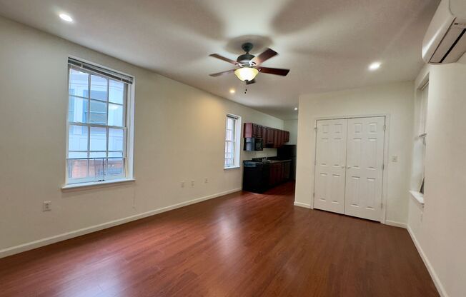 8 AND 21 E EAGER ST