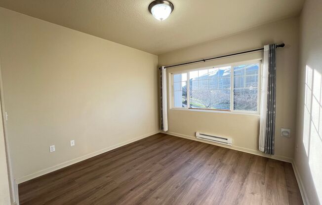 2 beds, 2 baths, $2,149, Unit #202