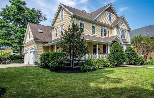 52 N BORDER RD