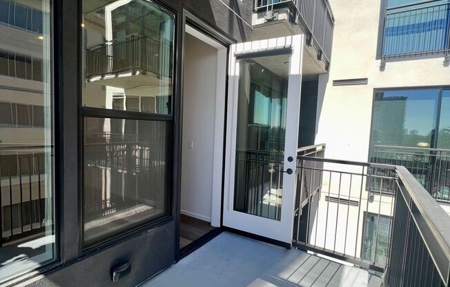 Studio, 1 bath, 406 sqft, $2,195, Unit 714