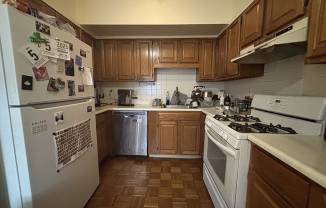 12 PRINCE ST