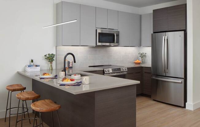 HISTORIC PHILADELPHIA MEETS MODERN LIVING