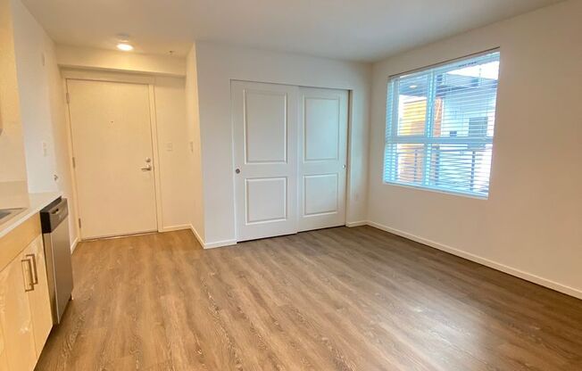 1 bed, 1 bath, 440 sqft, $2,095, Unit 5403-A