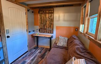 Studio, 1 bath, $1,995