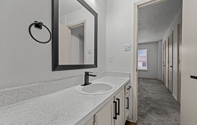2 beds, 1.5 baths, 1,053 sqft, $1,475, Unit A-05