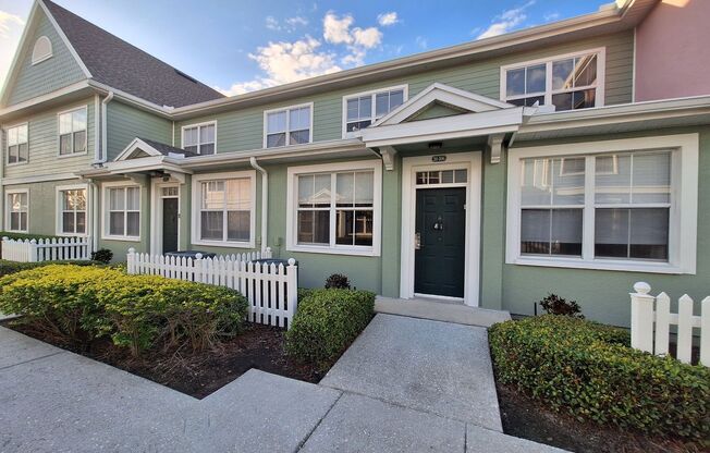 Charming 3 Bed, 2 Bath Townhome in Gated Venetian Bay – Prime Kissimmee Location! GREAT AMENITIES!!!