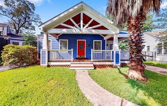 Amazing Bungalow in the Heart of the Heights!