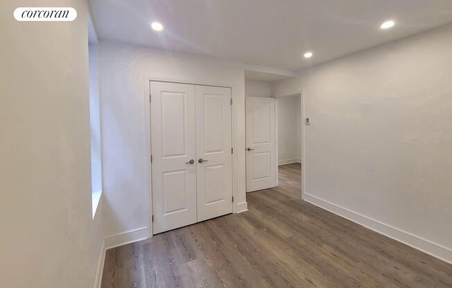 2 beds, 2 baths, 1,200 sqft, $7,500, Unit 11R