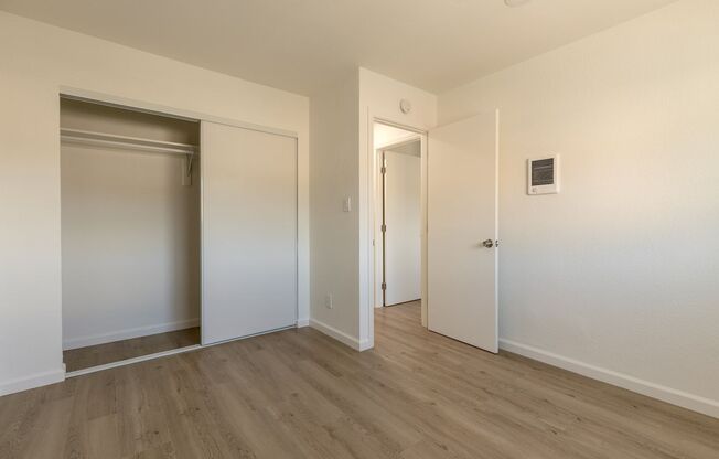 3 beds, 1 bath, 1,003 sqft, $3,295, Unit 3