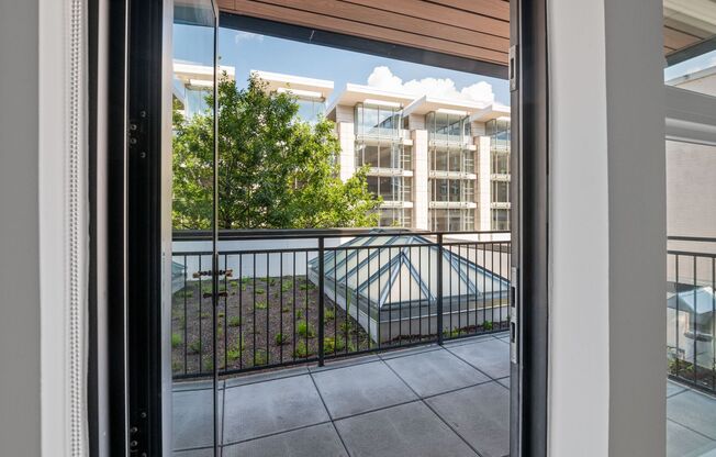 1 bed, 1 bath, $1,800