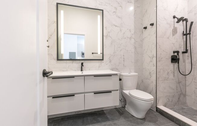 1 bed, 1 bath, 700 sqft, $1,650, Unit 408