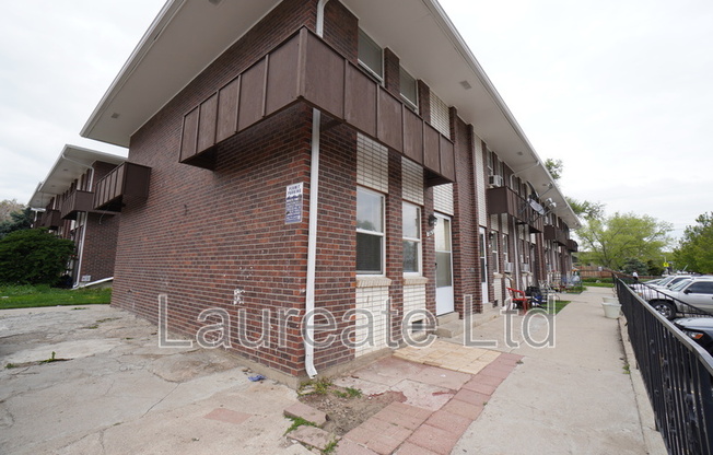 5667 W 26 AVE