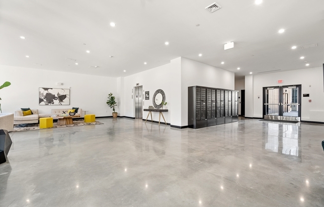 Studio, 1 bath, 440 sqft, $2,300, Unit 309