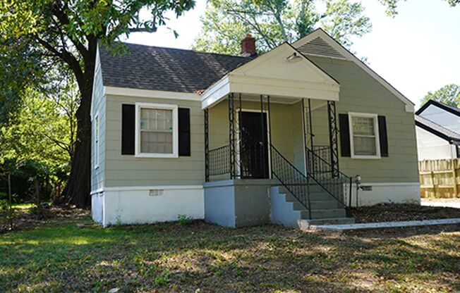 Welcome to 1401 Alamo St, a charming 3-bedroom, 1-bathroom home located in Memphis, TN.