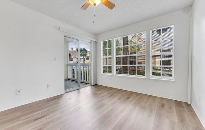 1081 S. Hiawassee Rd #711