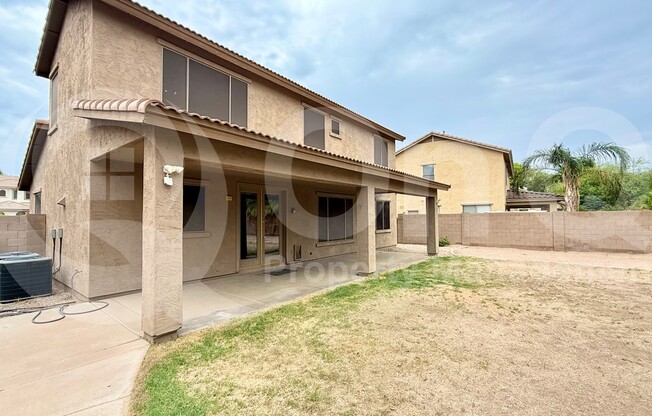 3 beds, 3 baths, 2,644 sqft, $2,299