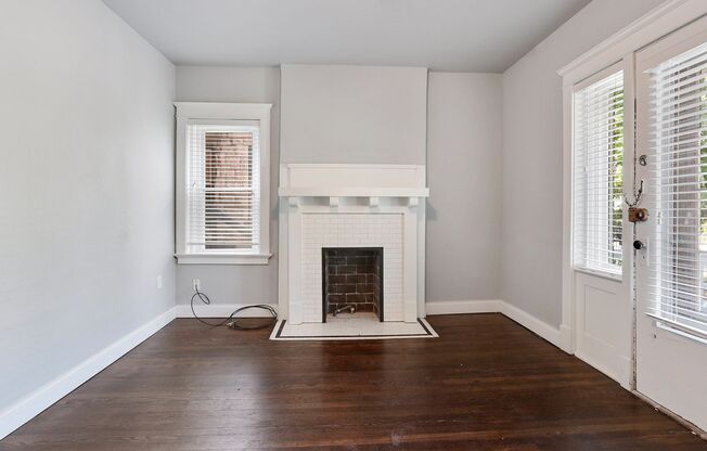 3825 Baltimore/ Finkelstein