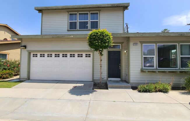 Two-Story 3-Bedroom Home in Loma Linda!