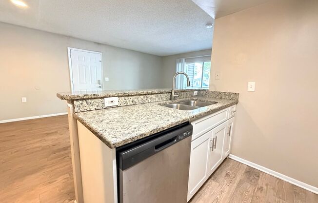 Glenbrooke Apartments