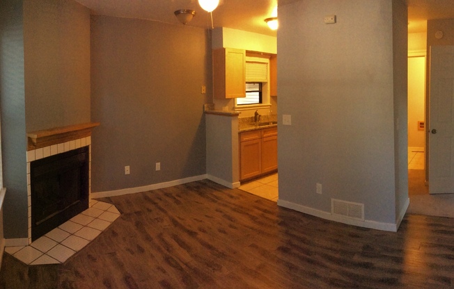 1 bed, 1 bath, 374 sqft, $1,820, Unit 1