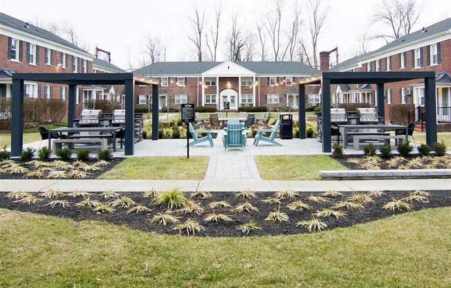 Outdoor grilling area at Alister Morristown, Morristown, 07960