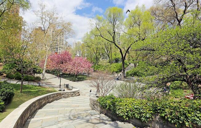 1 bed, 1 bath, $4,295, Unit 34E