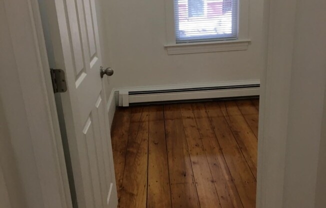 256 WINDSOR