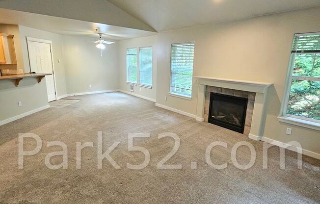 3 beds, 2 baths, $2,300